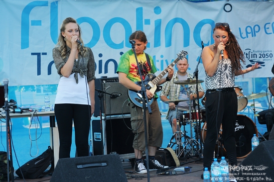floating-trippin-festival-17