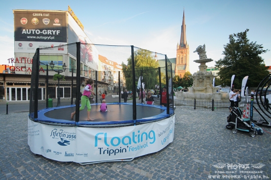 floating-trippin-festival-18