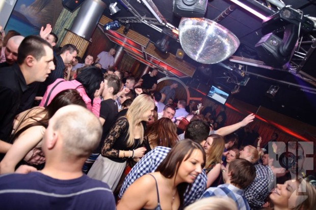 baila-club-luty-2013-2