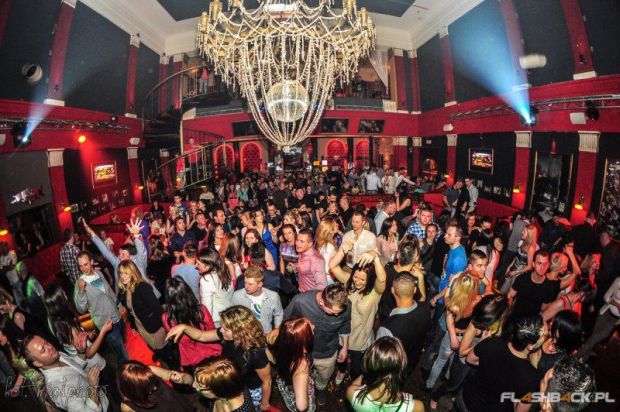 Zdjęcia pochodzą z fb-strony Lulu Club, autorem jest portal fl4shb4ck.pl